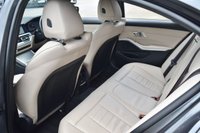 USED 2020 Y BMW 3 SERIES 2.0 330I M SPORT 4d 255 BHP M SPORT + PACK / APPLE CARPLAY