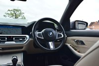 USED 2020 Y BMW 3 SERIES 2.0 330I M SPORT 4d 255 BHP M SPORT + PACK / APPLE CARPLAY
