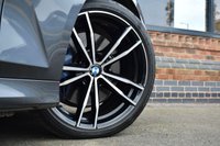 USED 2020 Y BMW 3 SERIES 2.0 330I M SPORT 4d 255 BHP M SPORT + PACK / APPLE CARPLAY
