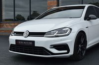 USED 2018 P VOLKSWAGEN GOLF 2.0 R TSI DSG 5d 306 BHP LEATHER / DCC / REVERSE CAMERA