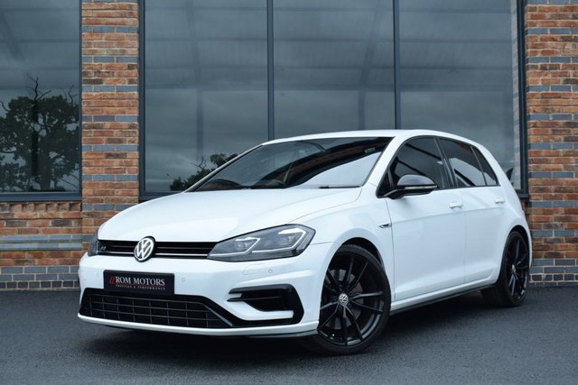 2018 P Volkswagen Golf 2.0 R TSI DSG 5d 306 BHP