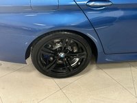USED 2013 63 BMW M5 4.4 M5 4d 553 BHP AMAZING BMW SERVICE HISTORY + 20" ALLOYS + H/K SYS + SOFT CLOSE!
