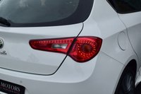 USED 2013 63 ALFA ROMEO GIULIETTA 1.4 TB MULTIAIR SPORTIVA 5d 170 BHP FSH / 18" ALLOYS / LEATHER