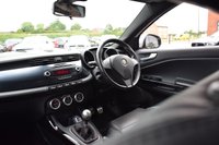 USED 2013 63 ALFA ROMEO GIULIETTA 1.4 TB MULTIAIR SPORTIVA 5d 170 BHP FSH / 18" ALLOYS / LEATHER