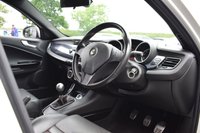 USED 2013 63 ALFA ROMEO GIULIETTA 1.4 TB MULTIAIR SPORTIVA 5d 170 BHP FSH / 18" ALLOYS / LEATHER