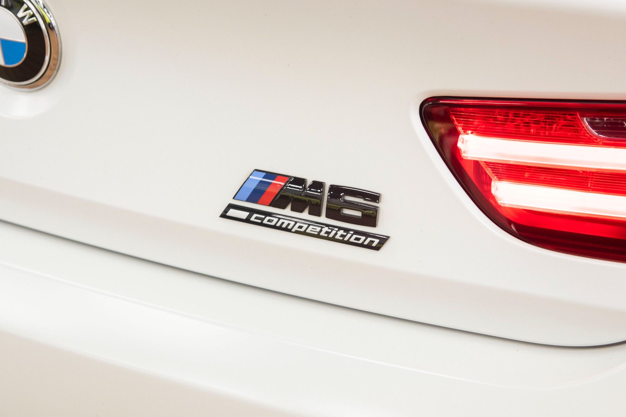 USED 2015 V BMW M6 4.4 M6 GRAN COUPE 