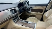 USED 2014 14 JAGUAR XF 2.2 D LUXURY 4d 163 BHP 