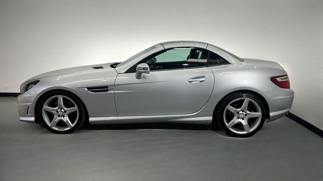 2013 Mercedes-Benz SLK - Photo 7