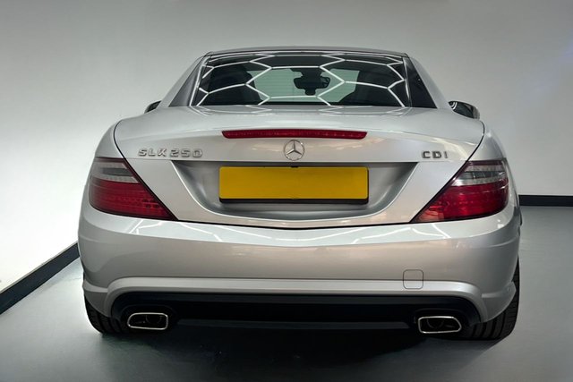 2013 Mercedes-Benz SLK - Photo 5