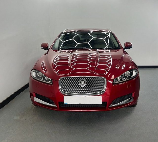 2013 JAGUAR XF - Photo 4