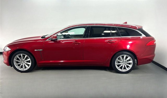 2013 JAGUAR XF - Photo 7