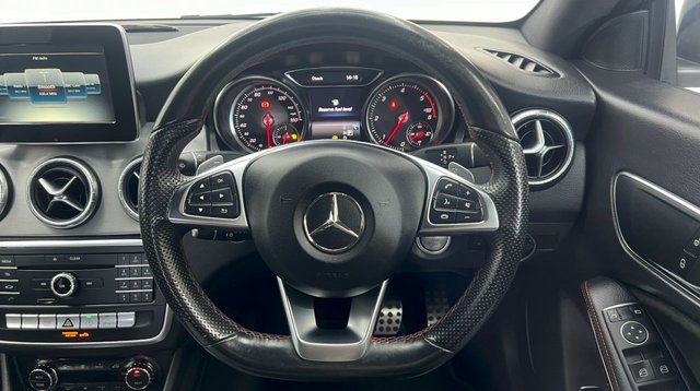 2017 Mercedes-Benz CLA - Photo 11