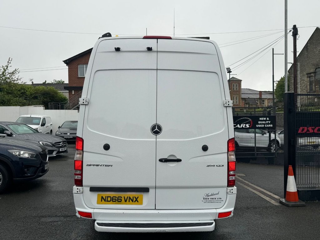 USED 2016 66 MERCEDES-BENZ SPRINTER 2.1 313 CDI LWB 129 BHP IMMACULATE CONDITION THROUGHOUT