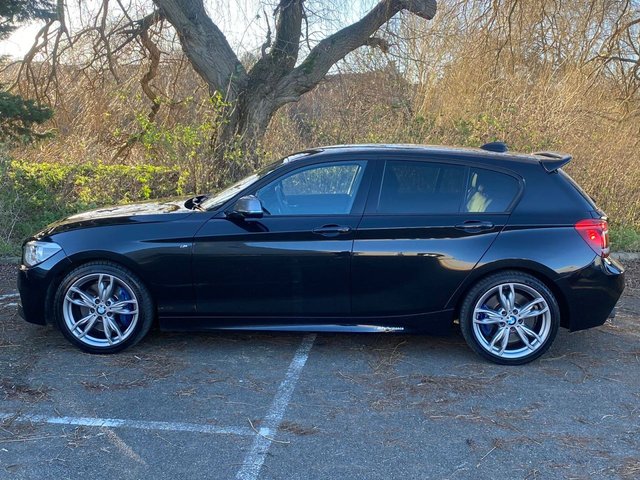 View our BMW 1 SERIES