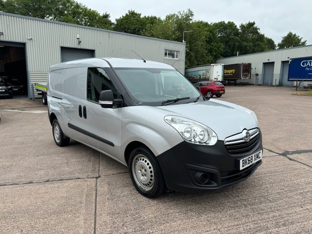 View our VAUXHALL COMBO
