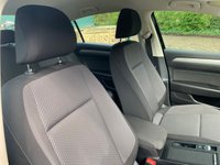 USED 2019 19 VOLKSWAGEN PASSAT 1.5 S TSI EVO DSG 4d 148 BHP 2019 VW PASSAT 'S' TSi EVO 1.5 - DSG-AUTOMATIC - APPLE CAR PLAY - 33,826 MILES ONLY - 3 FORMER KEEPERS - FULL SERVICE HISTORY