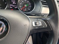 USED 2019 19 VOLKSWAGEN PASSAT 1.5 S TSI EVO DSG 4d 148 BHP 2019 VW PASSAT 'S' TSi EVO 1.5 - DSG-AUTOMATIC - APPLE CAR PLAY - 33,826 MILES ONLY - 3 FORMER KEEPERS - FULL SERVICE HISTORY
