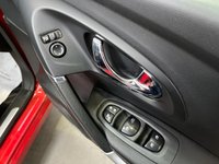 USED 2016 P RENAULT KADJAR 1.5 dCi Signature Nav SUV 5dr Diesel EDC Euro 6 (s/s) (110 ps) Pan Roof, Half Leather, Sat Nav