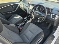 USED 2016 66 HYUNDAI I30 1.6 CRDI SE NAV BLUE DRIVE 5d 109 BHP HYUNDAI I30 1.6 CRDI SE NAV BLUE DRIVE 5d 109 BHP