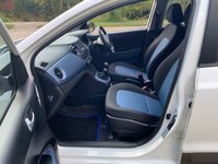 USED 2016 66 HYUNDAI I10 1.2 PREMIUM 5d 86 BHP GREAT SPEC - VERY LOW MILEAGE - FULL SERVICE HISTORY - LOW INSURANCE GROUP - IDEAL 1ST CAR / LEARNER CAR - ONLY &pound;35.00 PER YEAR ROAD TAX