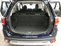 USED 2019 69 MITSUBISHI OUTLANDER 2.0 DESIGN 5d 148 BHP STUNNING EXAMPLE APP SAT NAV ANDROID APPLE CARPLAY HEATED SEATS REAR VIEW CAMERA 1 OWNER EXCELLENT SERVICE HISTORY MITSUBISHI WARRANTY TILL OCT 2024