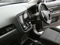 USED 2019 69 MITSUBISHI OUTLANDER 2.0 DESIGN 5d 148 BHP STUNNING EXAMPLE APP SAT NAV ANDROID APPLE CARPLAY HEATED SEATS REAR VIEW CAMERA 1 OWNER EXCELLENT SERVICE HISTORY MITSUBISHI WARRANTY TILL OCT 2024