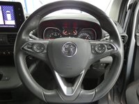 USED 2021 21 VAUXHALL COMBO LIFE 1.2 SE S/S 5d 129 BHP BIG SPEC 5 SEATS CAMERA KEYLESS ENTRY AND GO BLUETOOTH CRUISE PARKING SENSORS 1 OWNER EXCELLENT SERVICE HISTORY 6 MONTHS GOLD WARRANTY