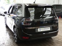 USED 2020 69 CITROEN GRAND C4 SPACETOURER 1.5 BLUEHDI FLAIR PLUS S/S EAT8 5d 129 BHP TOP OF THE RANGE 7 SEATS SAT NAV SUNROOF REAR VIEW CAMERA PARKING SENSORS 1 OWNER SERVICE HISTORY 6 MONTHS GOLD WARRANTY