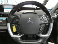 USED 2020 69 CITROEN GRAND C4 SPACETOURER 1.5 BLUEHDI FLAIR PLUS S/S EAT8 5d 129 BHP TOP OF THE RANGE 7 SEATS SAT NAV SUNROOF REAR VIEW CAMERA PARKING SENSORS 1 OWNER SERVICE HISTORY 6 MONTHS GOLD WARRANTY