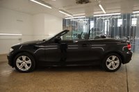USED 2009 59 BMW 1 SERIES 2.0 118I SE 2d 141 BHP LOW MILES ONLY 54000 SUPER SERVICE RECORDS A REAL GHEAD TURNER WITH A CONVERTIBLE ROOF