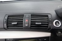 USED 2009 59 BMW 1 SERIES 2.0 118I SE 2d 141 BHP LOW MILES ONLY 54000 SUPER SERVICE RECORDS A REAL GHEAD TURNER WITH A CONVERTIBLE ROOF