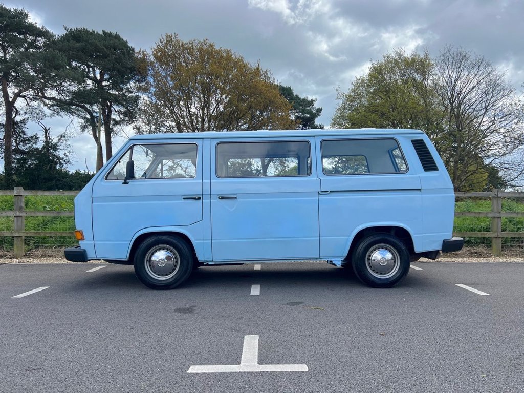 USED 1981 VOLKSWAGEN T25 2.0 Air Cooled Day Van // px swap 