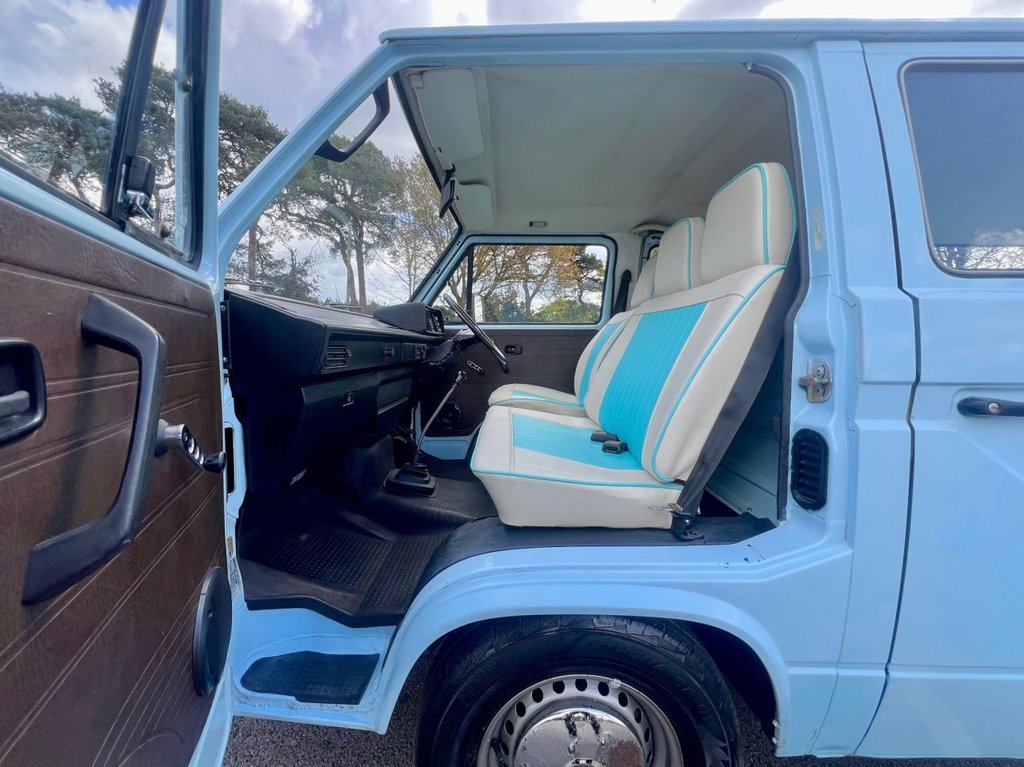 USED 1981 VOLKSWAGEN T25 2.0 Air Cooled Day Van // px swap 