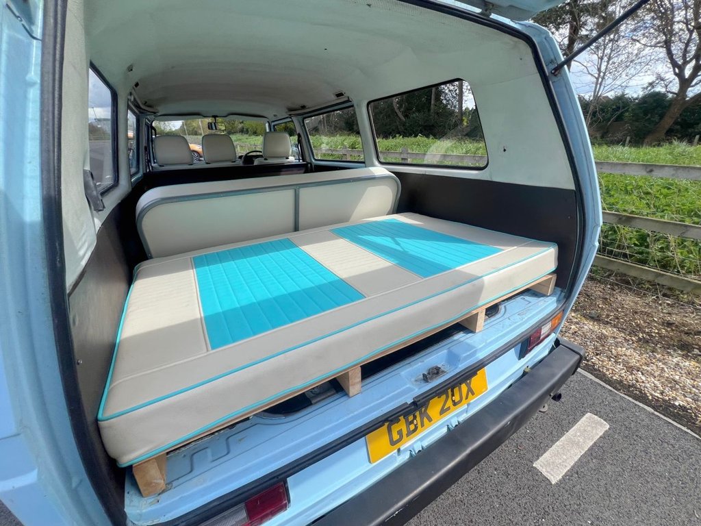 USED 1981 VOLKSWAGEN T25 2.0 Air Cooled Day Van // px swap 