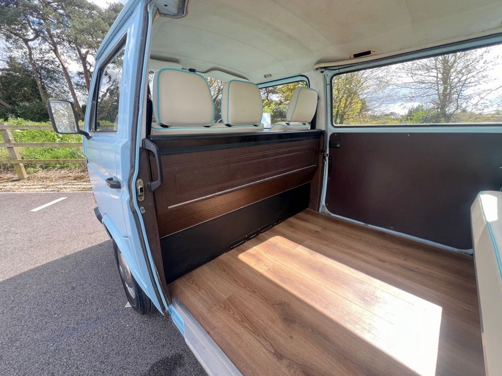 USED 1981 VOLKSWAGEN T25 2.0 Air Cooled Day Van // px swap 