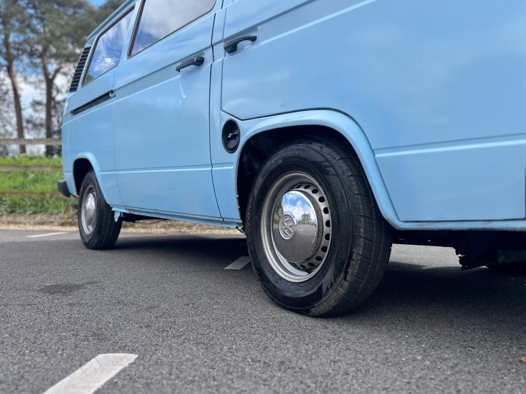 USED 1981 VOLKSWAGEN T25 2.0 Air Cooled Day Van // px swap 