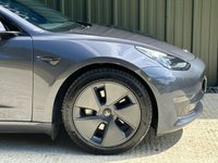 USED 2021 21 TESLA Model 3 LONG RANGE AWD 4d 302 BHP 