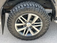 USED 2017 17 TOYOTA HI-LUX 2.4 INVINCIBLE 4WD D-4D DCB 148 BHP ** NO VAT * CANOPY+REVERSING CAMERA