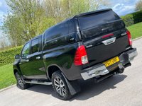 USED 2017 17 TOYOTA HI-LUX 2.4 INVINCIBLE 4WD D-4D DCB 148 BHP ** NO VAT * CANOPY+REVERSING CAMERA