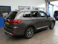 USED 2017 67 MITSUBISHI OUTLANDER 2.3 DI-D 3 5d 147 BHP 7 SEATS BLUETOOTH CRUISE CONTROL PARKING SENSORS EXCELLENT SERVICE HISTORY