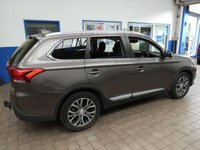 USED 2017 67 MITSUBISHI OUTLANDER 2.3 DI-D 3 5d 147 BHP 7 SEATS BLUETOOTH CRUISE CONTROL PARKING SENSORS EXCELLENT SERVICE HISTORY
