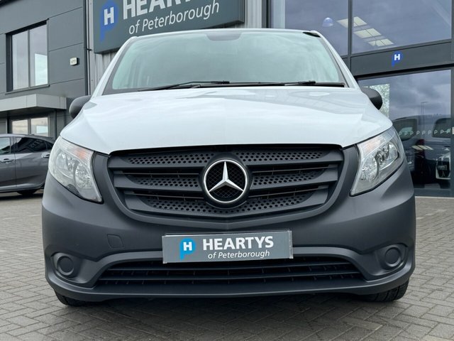 2021 MERCEDES-BENZ VITO 2.0 114CDI TOURER PRO L3 5d 135 BHP - Photo 2