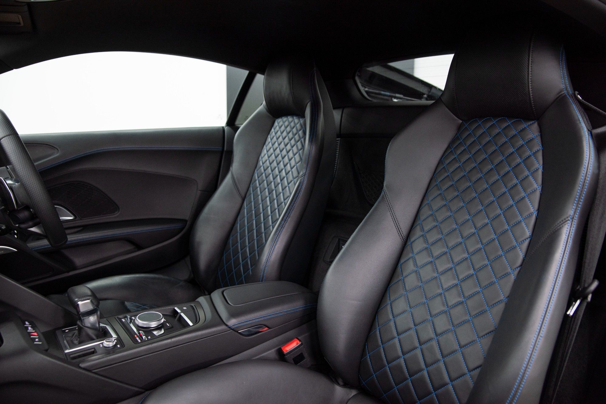 USED 2018 18 AUDI R8 5.2 V10 PLUS QUATTRO 