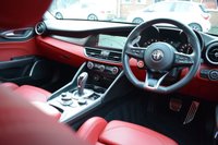 USED 2020 70 ALFA ROMEO GIULIA 2.0 TB VELOCE 4d 277 BHP FULL ALFA HISTORY / 19" ALLOYS