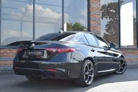 USED 2020 70 ALFA ROMEO GIULIA 2.0 TB VELOCE 4d 277 BHP FULL ALFA HISTORY / 19" ALLOYS