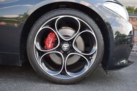 USED 2020 70 ALFA ROMEO GIULIA 2.0 TB VELOCE 4d 277 BHP FULL ALFA HISTORY / 19" ALLOYS