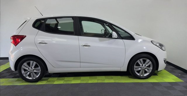 2012 HYUNDAI IX20 - Photo 8