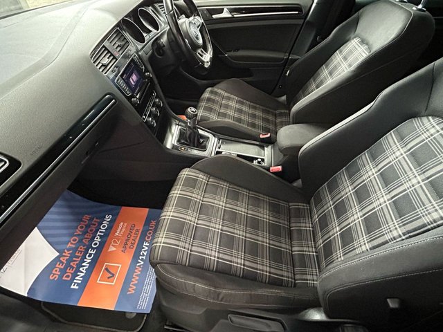 2014 VOLKSWAGEN GOLF - Photo 12