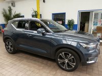 USED 2021 21 VOLVO XC40 1.5 T3 INSCRIPTION PRO 5d 161 BHP SAT NAV HEATED LEATHER REAR VIEW CAMERA PARKING SENSORS 1 OWNER FULL EXCELLENT SERVICE HISTORY 6 MONTHS GOLD WARRANTY