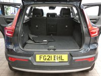 USED 2021 21 VOLVO XC40 1.5 T3 INSCRIPTION PRO 5d 161 BHP SAT NAV HEATED LEATHER REAR VIEW CAMERA PARKING SENSORS 1 OWNER FULL EXCELLENT SERVICE HISTORY 6 MONTHS GOLD WARRANTY